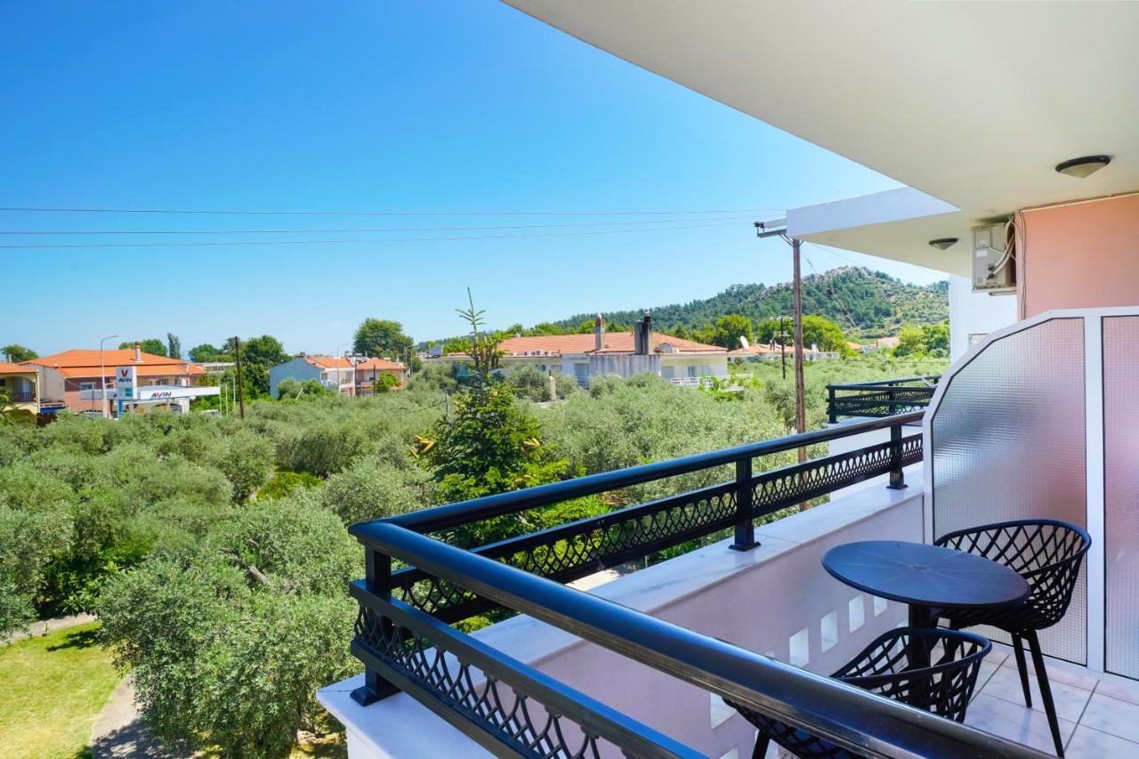 Paradise Πανσιόν Λιμένας
